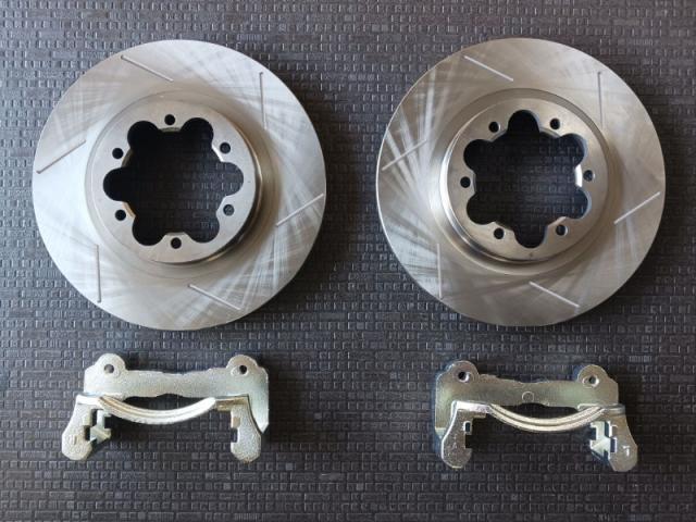 ビッグローターキット　トヨタ　ハイエース　200系　フロント用　スリットタイプ